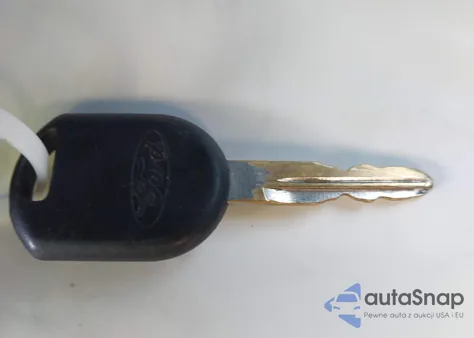 2001 Ford F-150 Lariat/Xl/Xlt z USA, uszkodzony, nr VIN 1FTRX17W91NB10732